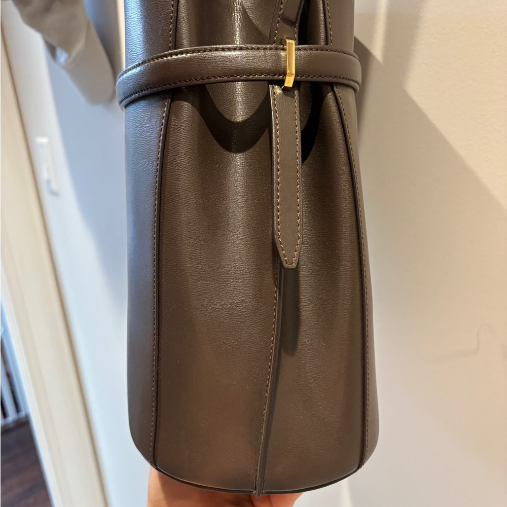 Toteme Dark Brown Leather Shoulder Bag - Picture 2 of 7